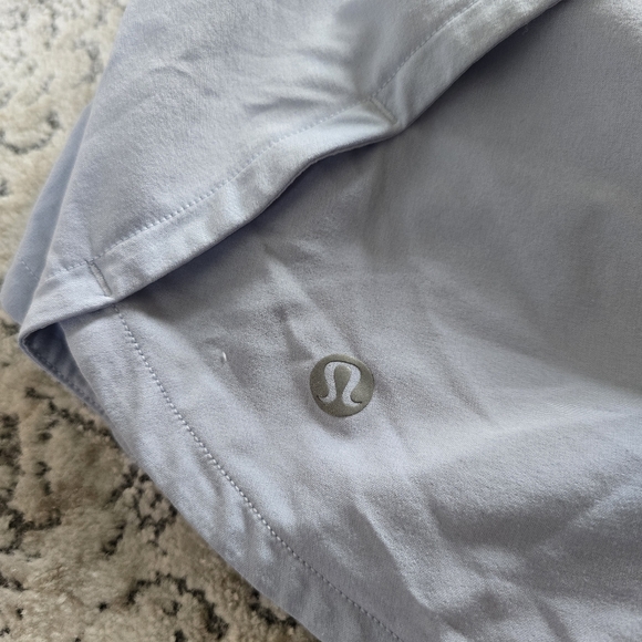 Lululemon Speed Up Shorts Blue Linen Size 8 4" - Picture 5 of 7